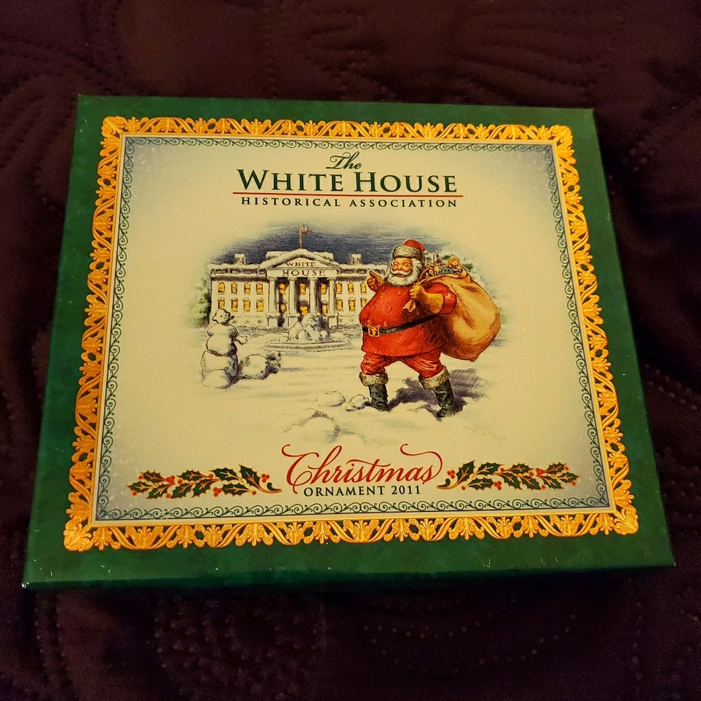 White House Christmas Ornament (2011)
